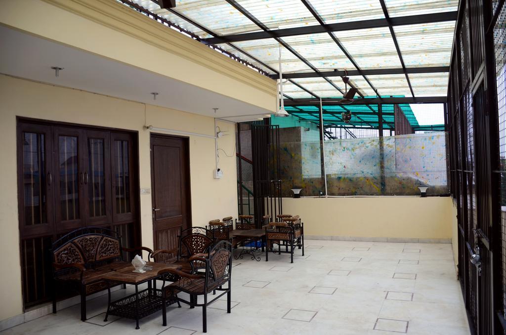 Mohini Home Stay آغْرا المظهر الخارجي الصورة